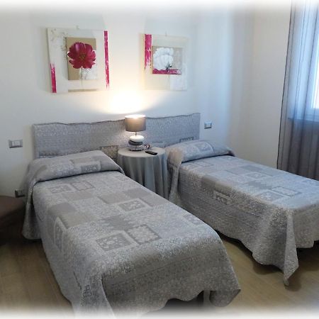 Marinella Guest House Cornale Екстер'єр фото