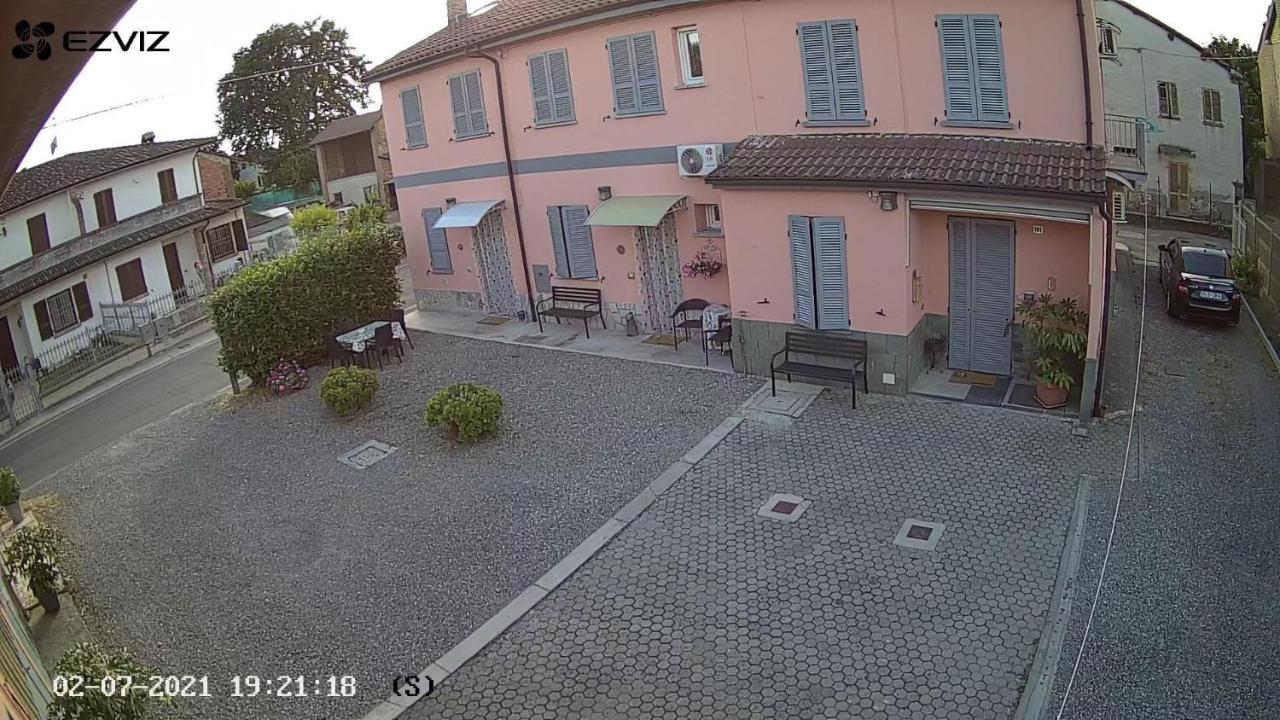 Marinella Guest House Cornale Екстер'єр фото
