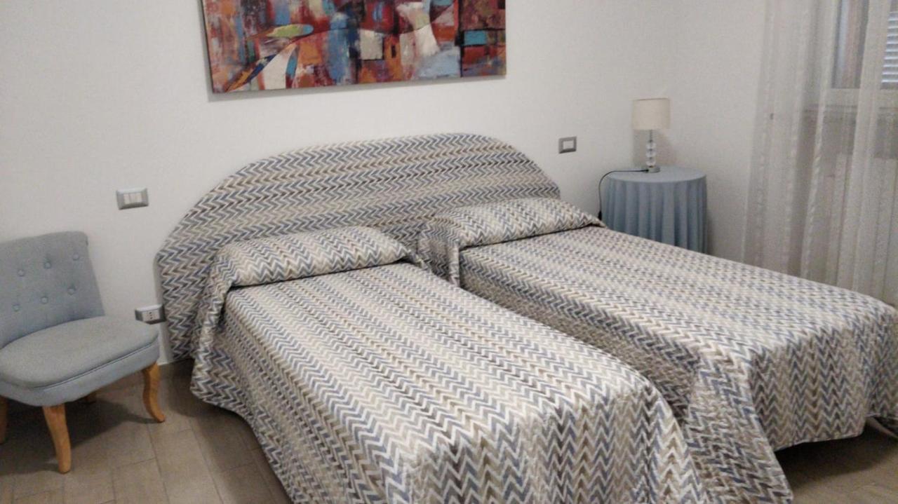 Marinella Guest House Cornale Екстер'єр фото