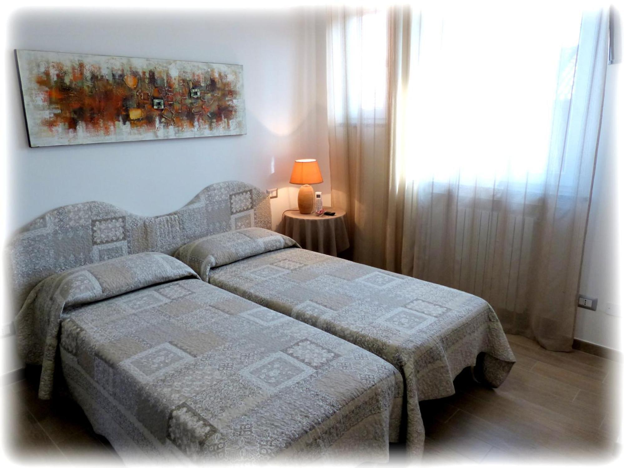 Marinella Guest House Cornale Номер фото