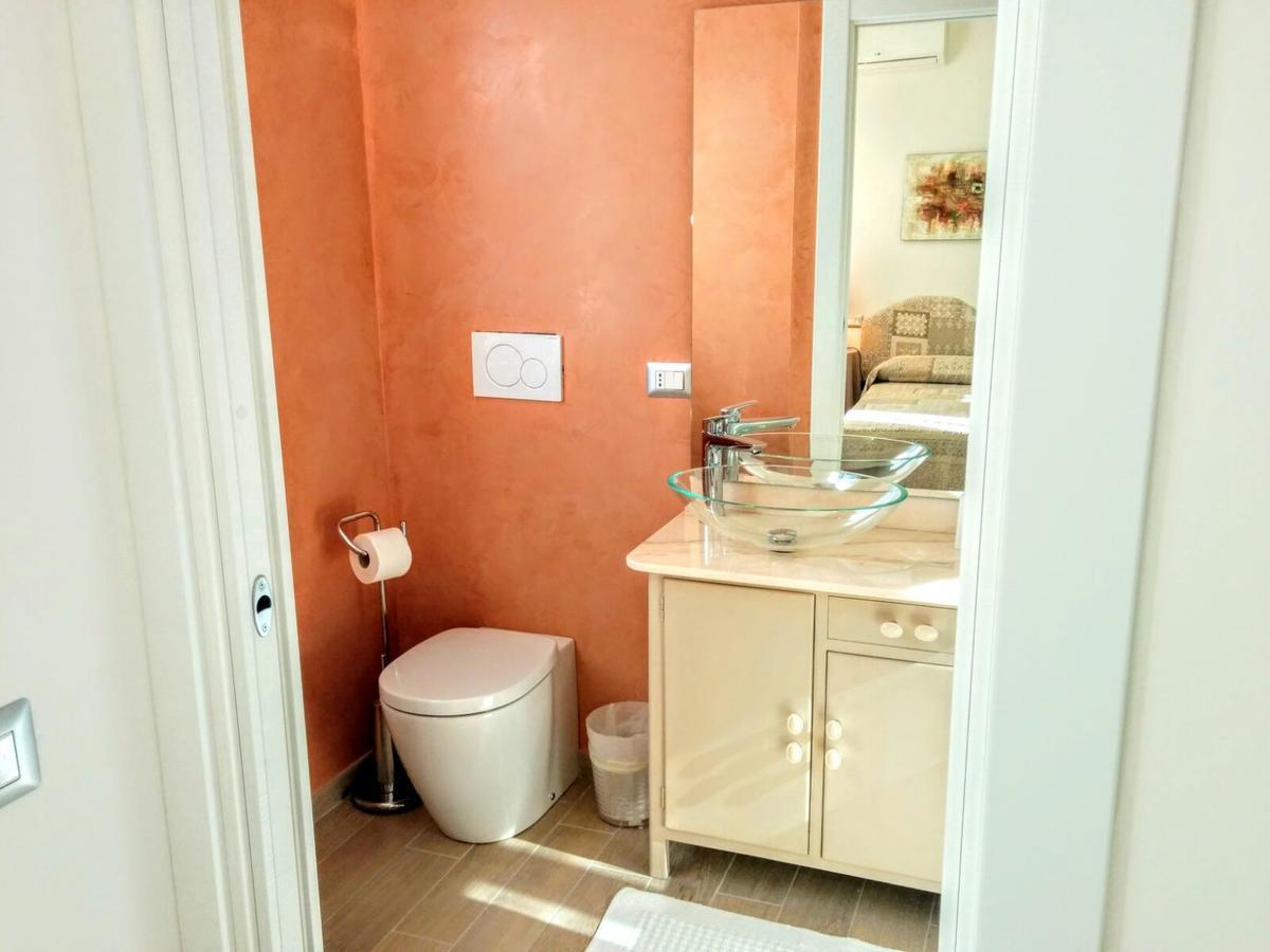 Marinella Guest House Cornale Екстер'єр фото