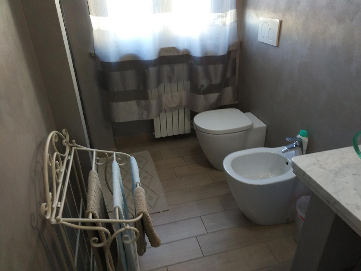 Marinella Guest House Cornale Екстер'єр фото